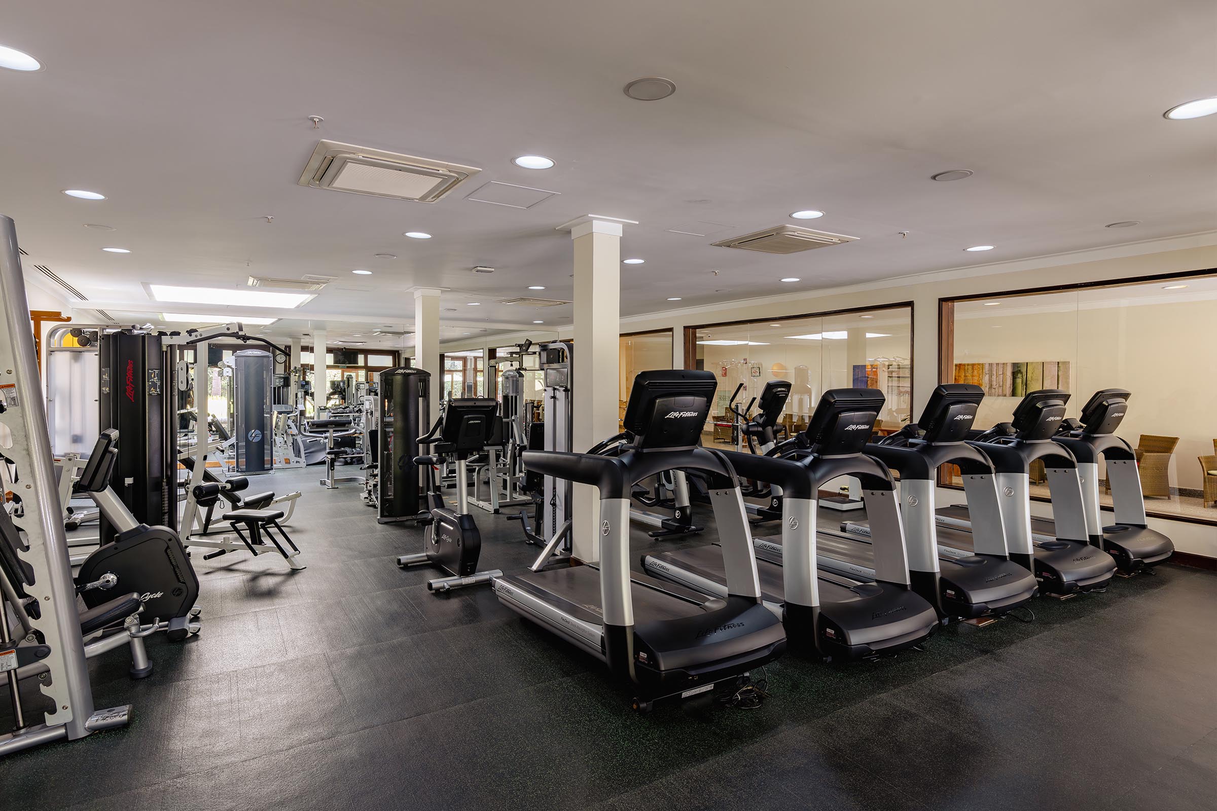 GHJ_Lazer_Fitness_Center_503